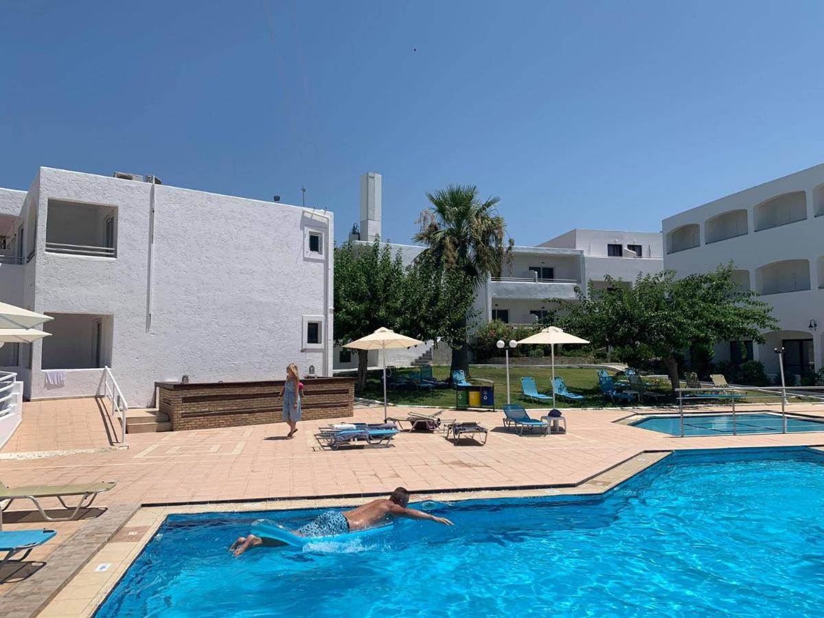 Hotel Adel Paradise 4*